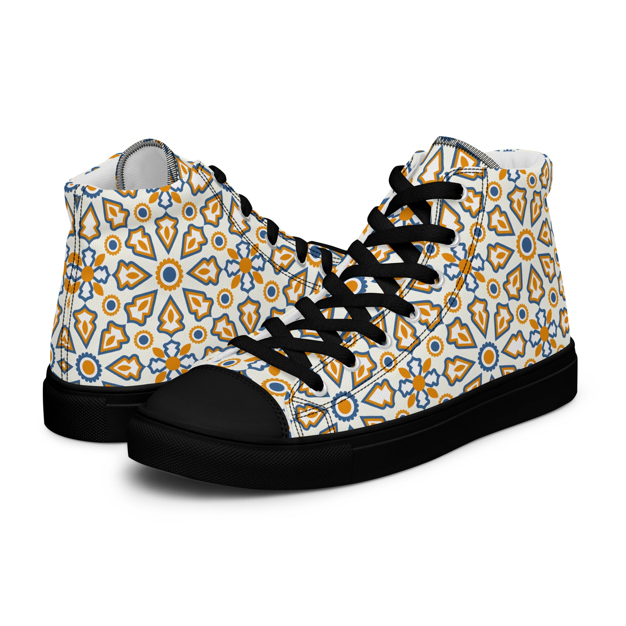 Prisimia Canvas Sneakers : Contemporary Split Design