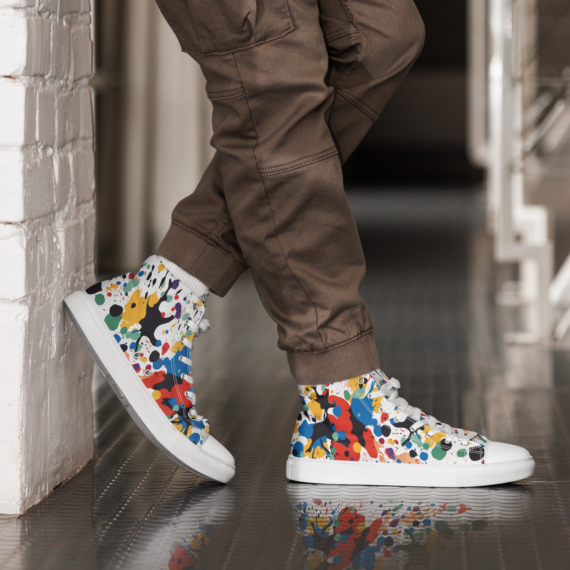Prisimia Canvas Sneakers: A Bold Expression of Style