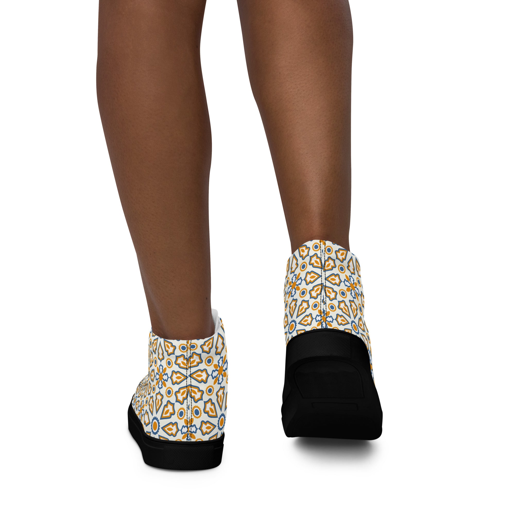 Prisimia Canvas Sneakers : Sculptural Pattern Integrity