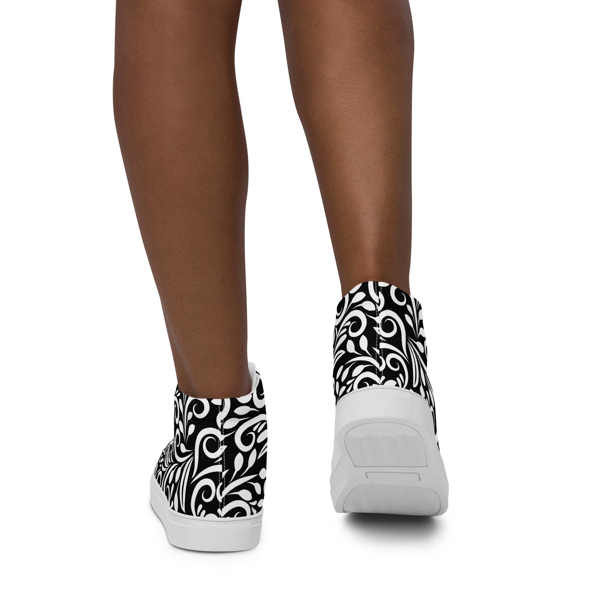 Prisimia Canvas Sneakers : Striking Black & White Scrollwork