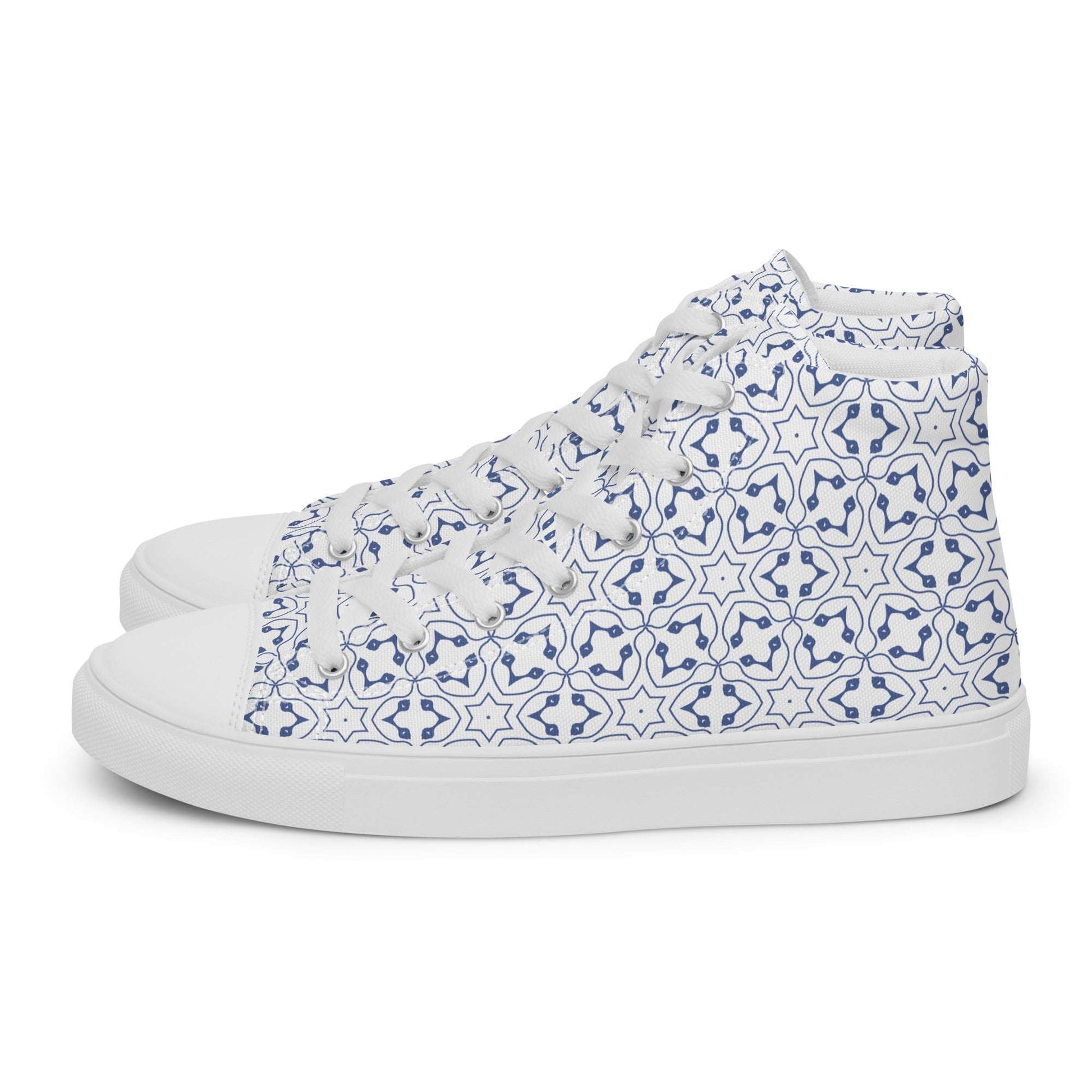 Prisimia Canvas Sneakers : Clean Geometric Style