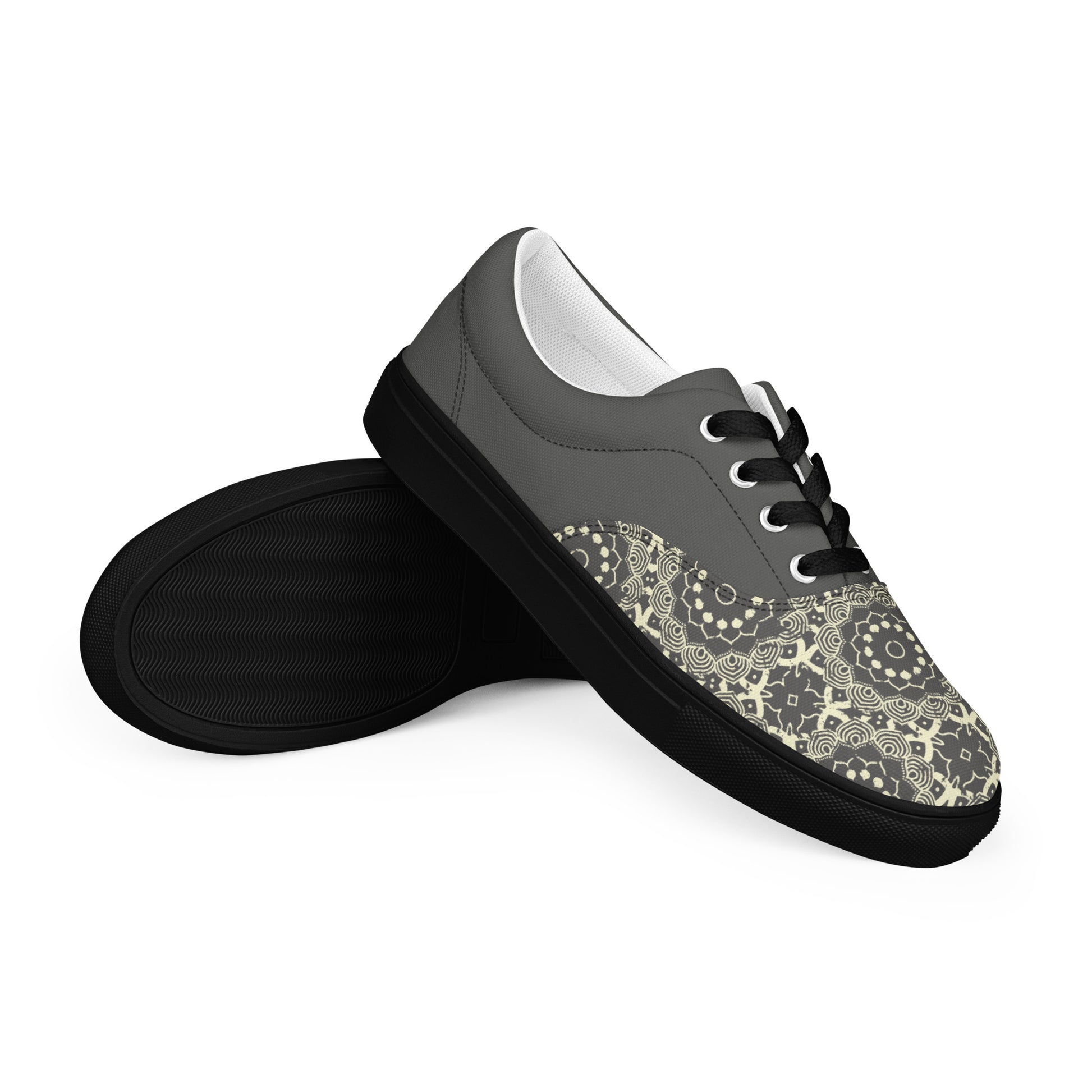 Prisimia Lace-up Canvas Shoes : Artistic Flair and Comfort