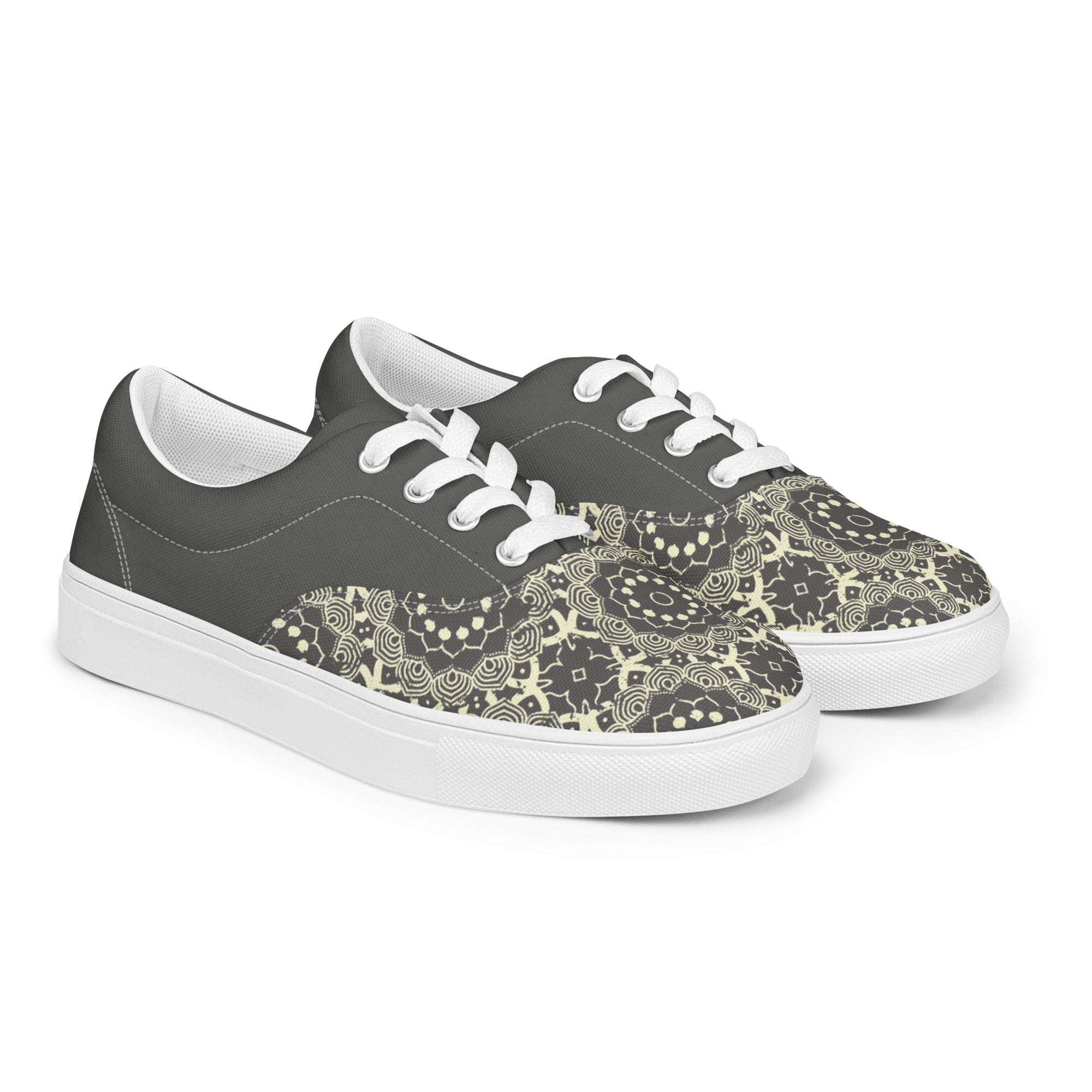 Prisimia Lace-up Canvas Shoes : Artistic Flair and Comfort