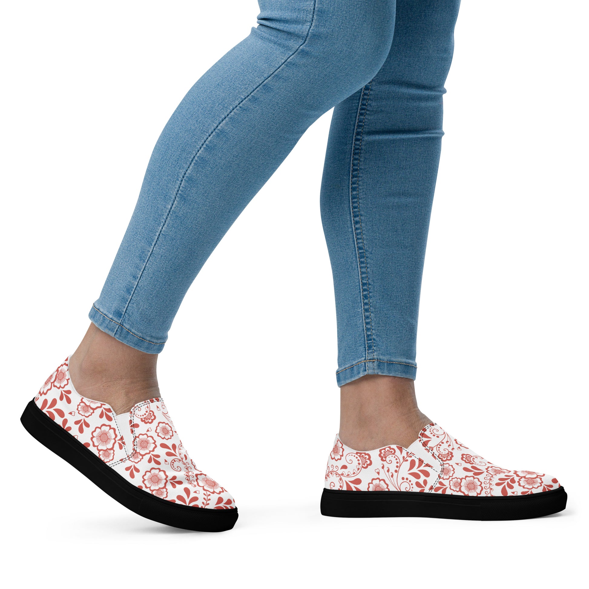 Prisimia Slip-on Canvas Shoes : Unique Style and Comfort